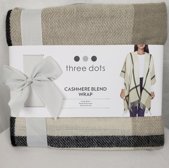 NWT Three Dots Cashmere Beige and White Blend Wrap - Picture 2 of 3